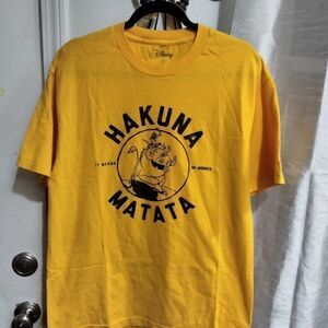 Disney Yellow Hakuna Matata Men's Shirt